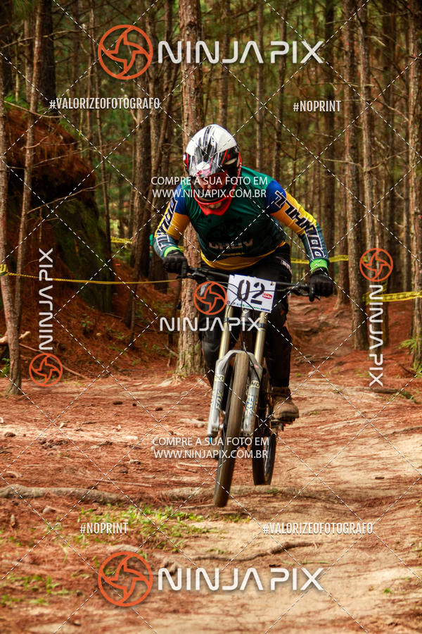 Achetez vos photos de l'vnementDownhill Pedreira sur Fotop