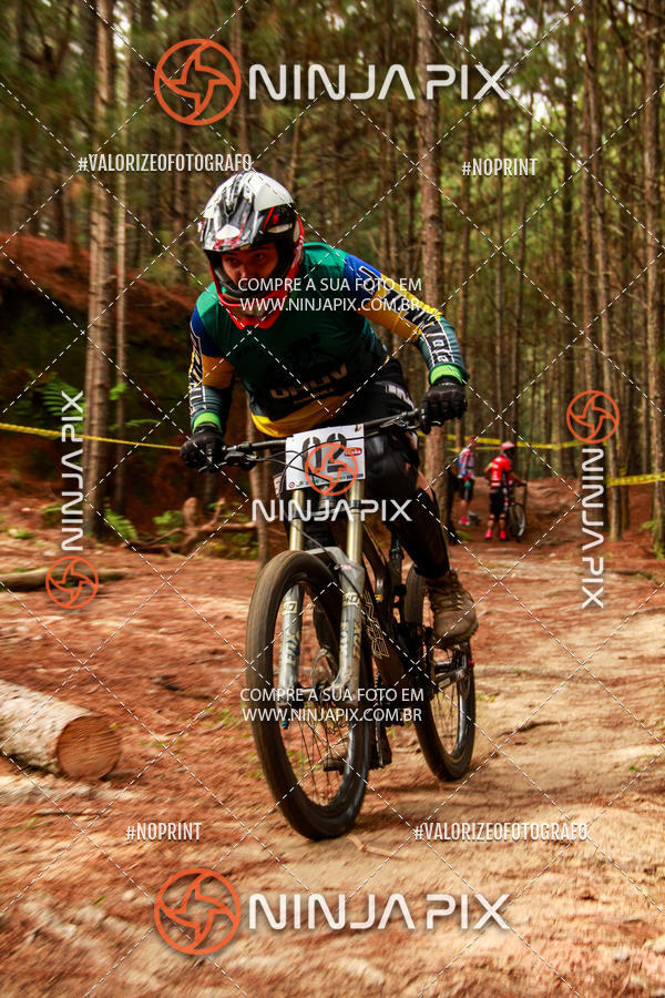 Achetez vos photos de l'vnementDownhill Pedreira sur Fotop