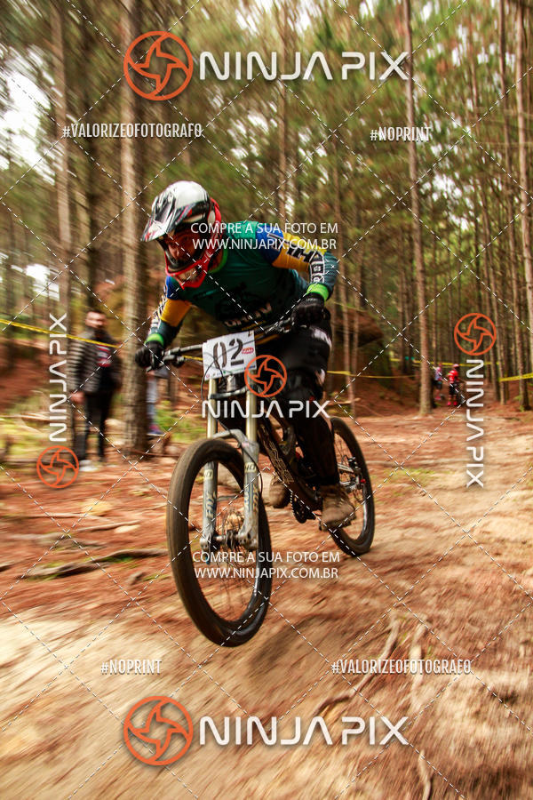 Achetez vos photos de l'vnementDownhill Pedreira sur Fotop