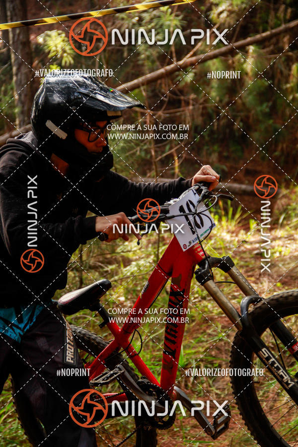 Compre suas fotos do eventoDownhill Pedreira no Fotop