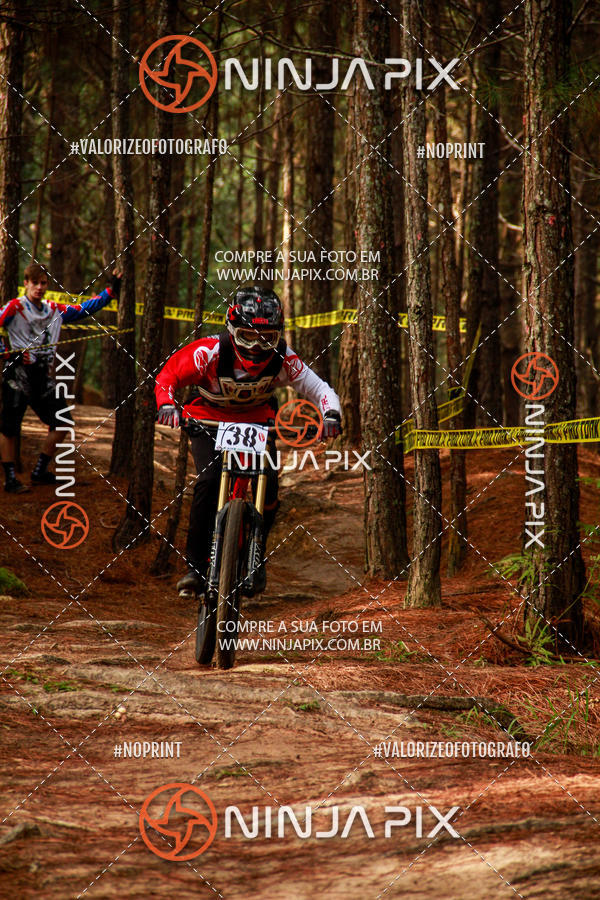 Compre suas fotos do eventoDownhill Pedreira no Fotop