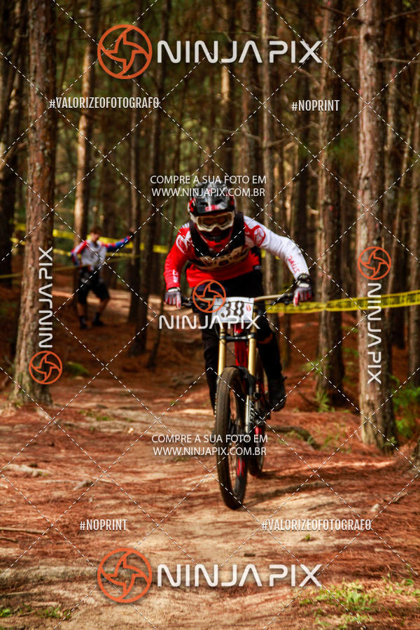 Compre suas fotos do eventoDownhill Pedreira no Fotop