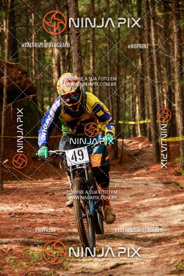 Compre suas fotos do eventoDownhill Pedreira no Fotop