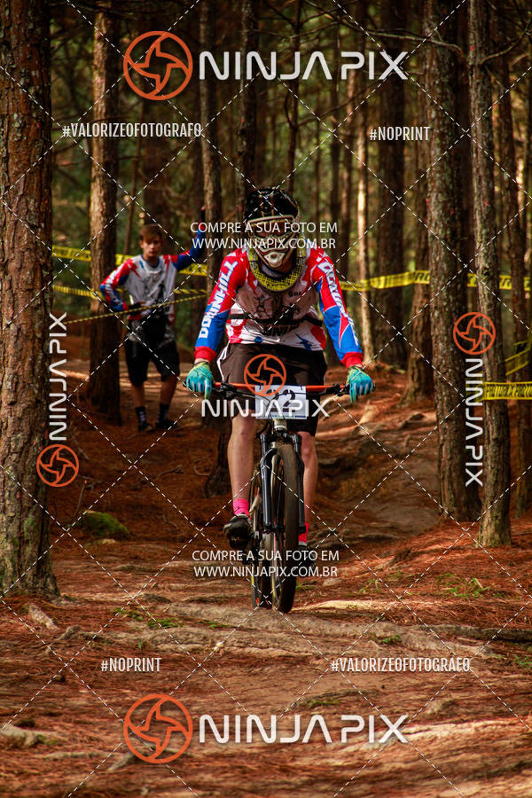 Compre suas fotos do eventoDownhill Pedreira no Fotop