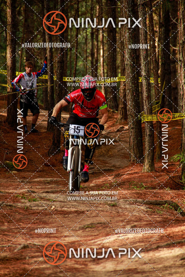 Buy your photos of the eventDownhill Pedreira on Fotop