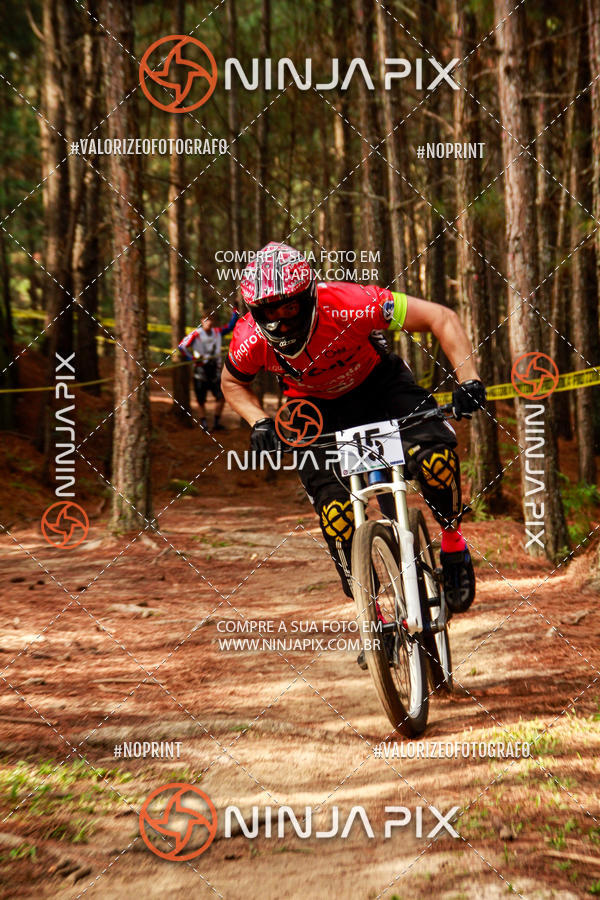 Buy your photos of the eventDownhill Pedreira on Fotop
