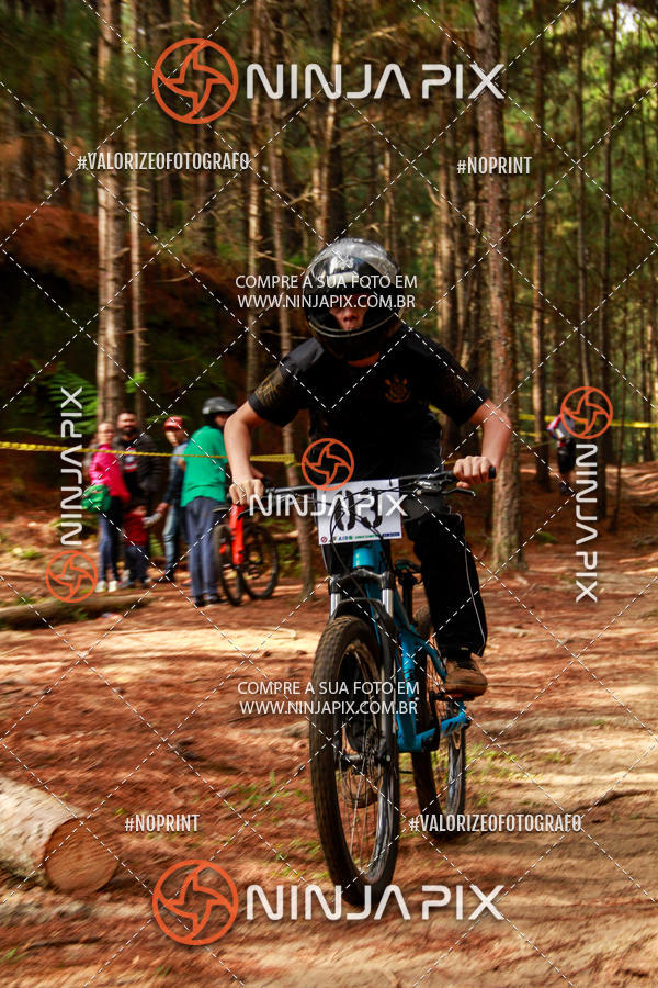 Buy your photos of the eventDownhill Pedreira on Fotop