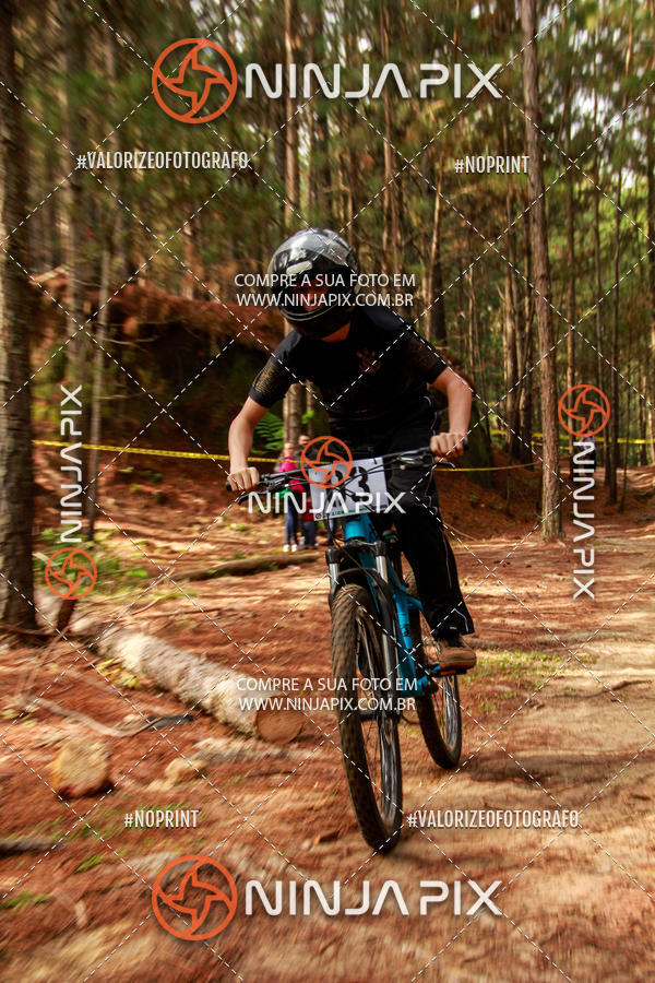 Buy your photos of the eventDownhill Pedreira on Fotop