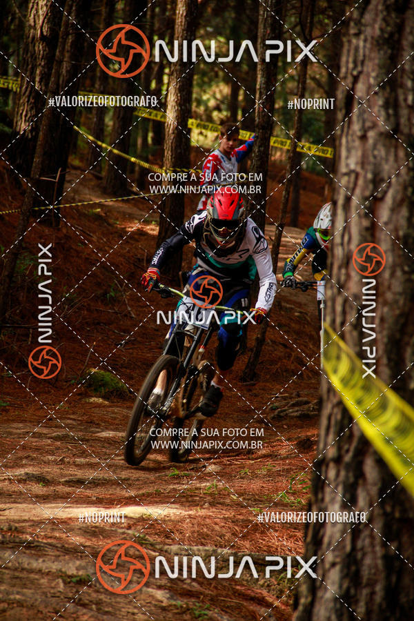 Buy your photos of the eventDownhill Pedreira on Fotop