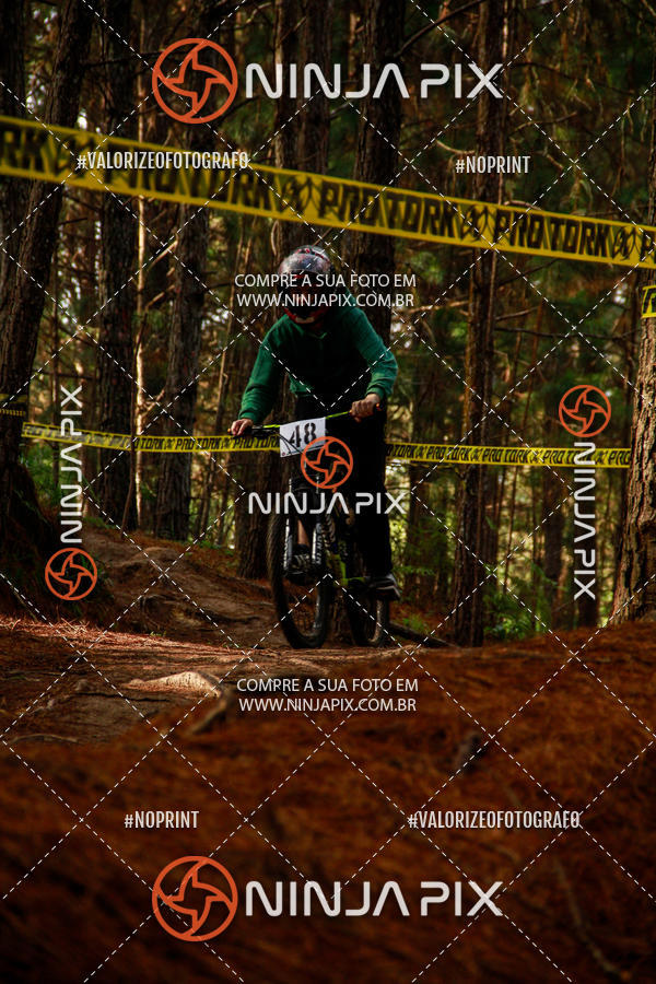 Buy your photos of the eventDownhill Pedreira on Fotop