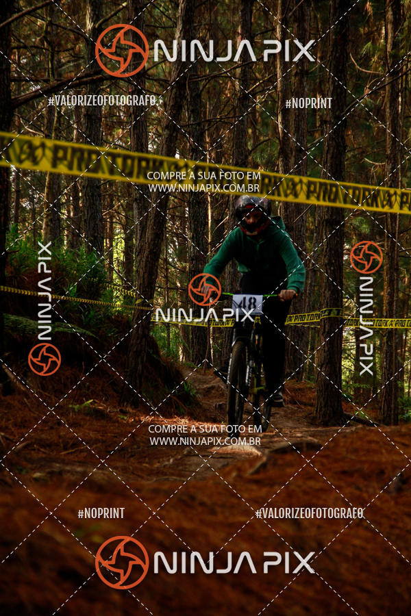 Compre as suas fotos do eventoDownhill Pedreira no Fotop