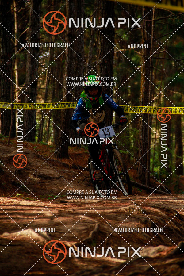 Compre as suas fotos do eventoDownhill Pedreira no Fotop