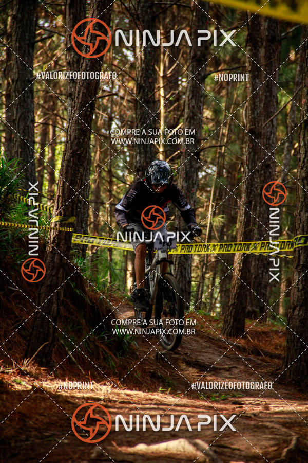 Compre as suas fotos do eventoDownhill Pedreira no Fotop