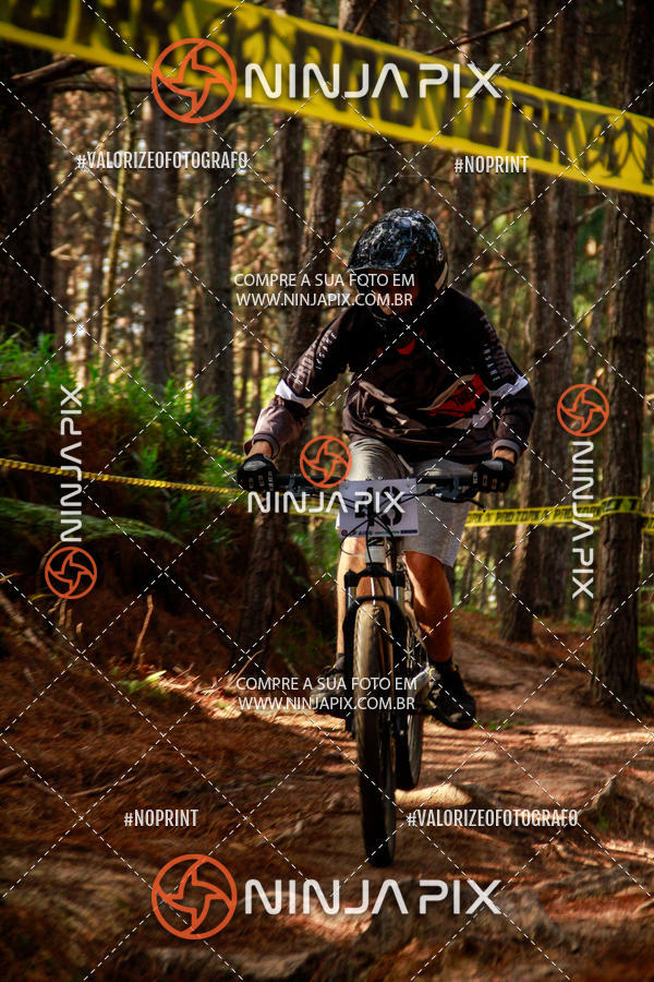 Compre as suas fotos do eventoDownhill Pedreira no Fotop