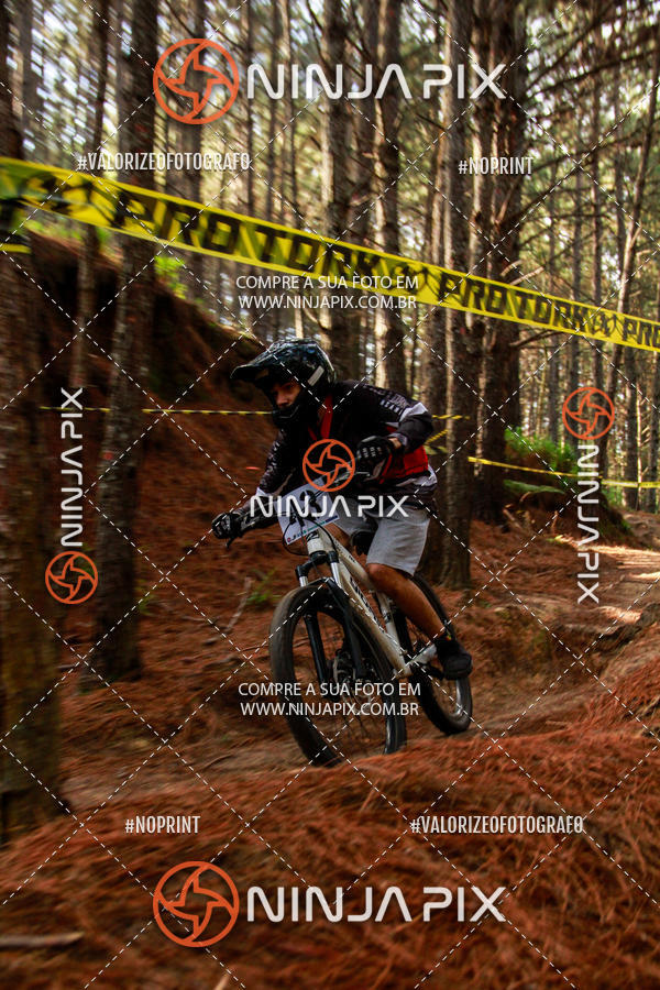 Compre as suas fotos do eventoDownhill Pedreira no Fotop