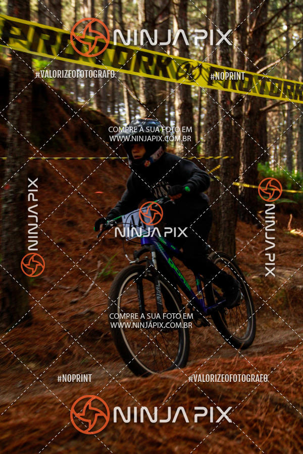 Compra tus fotos del eventoDownhill Pedreira En Fotop