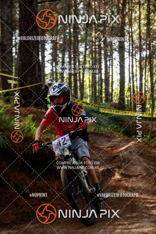 Achetez vos photos de l'vnementDownhill Pedreira sur Fotop