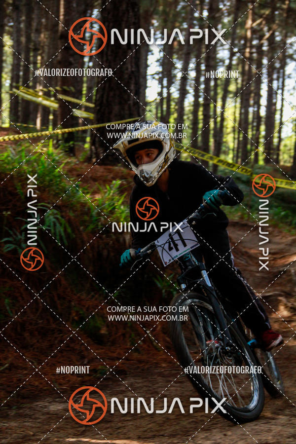 Achetez vos photos de l'vnementDownhill Pedreira sur Fotop
