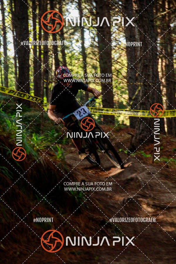 Compre suas fotos do eventoDownhill Pedreira no Fotop