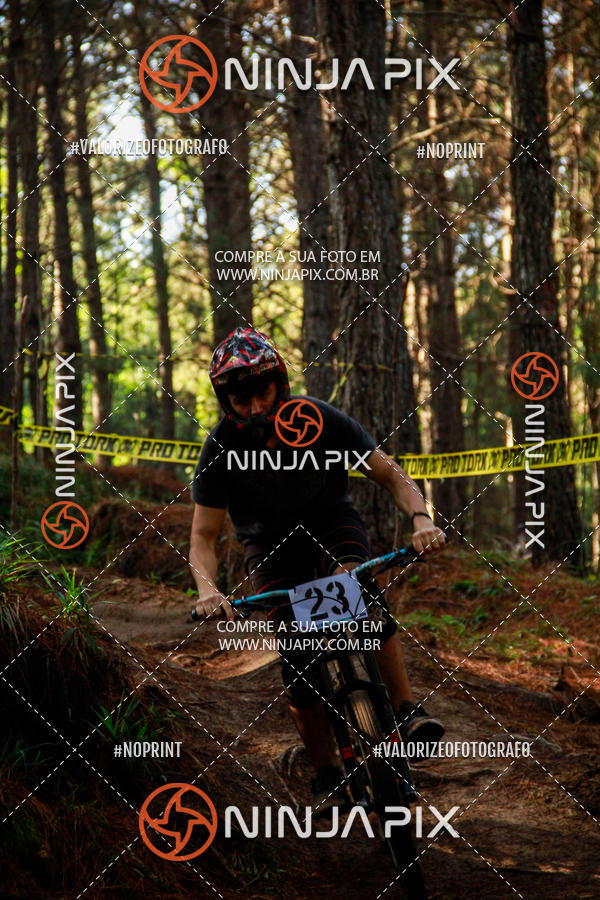 Compre suas fotos do eventoDownhill Pedreira no Fotop