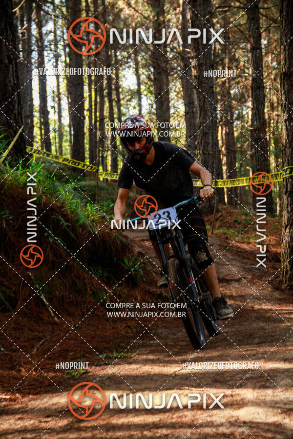 Compre suas fotos do eventoDownhill Pedreira no Fotop