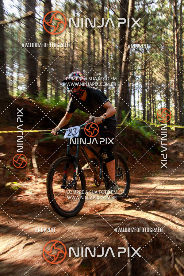 Compre suas fotos do eventoDownhill Pedreira no Fotop