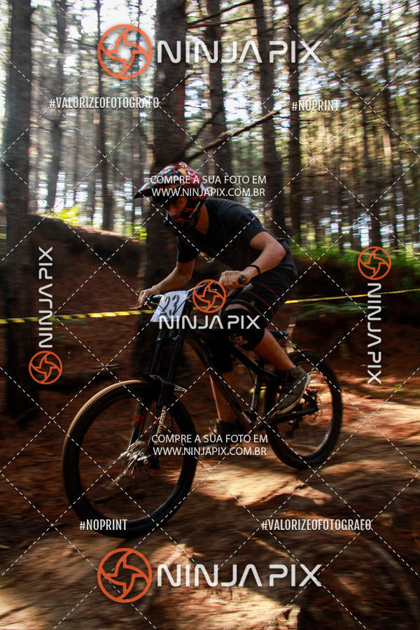 Compre suas fotos do eventoDownhill Pedreira no Fotop