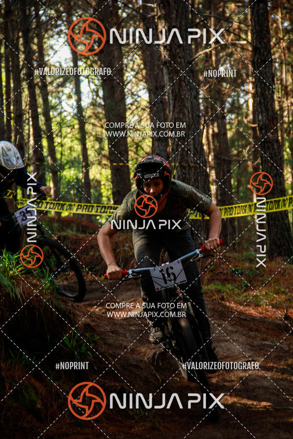 Compre suas fotos do eventoDownhill Pedreira no Fotop