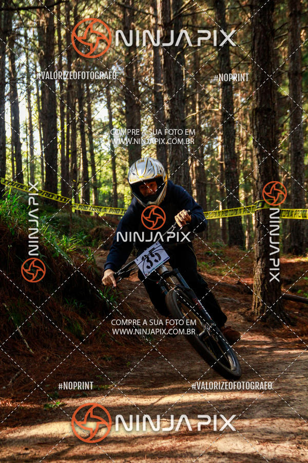 Compre suas fotos do eventoDownhill Pedreira no Fotop