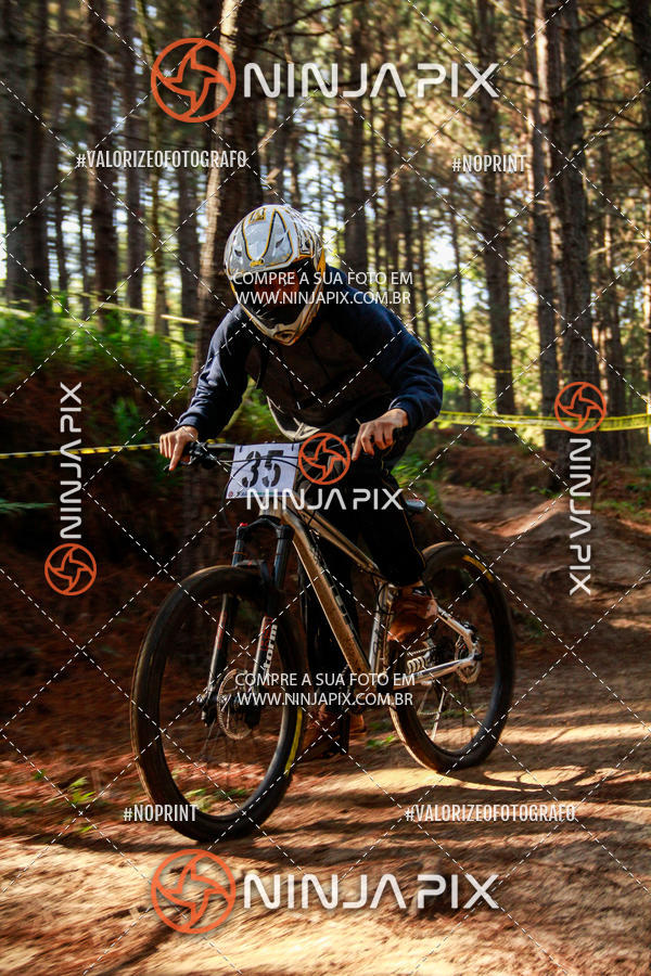 Compre suas fotos do eventoDownhill Pedreira no Fotop