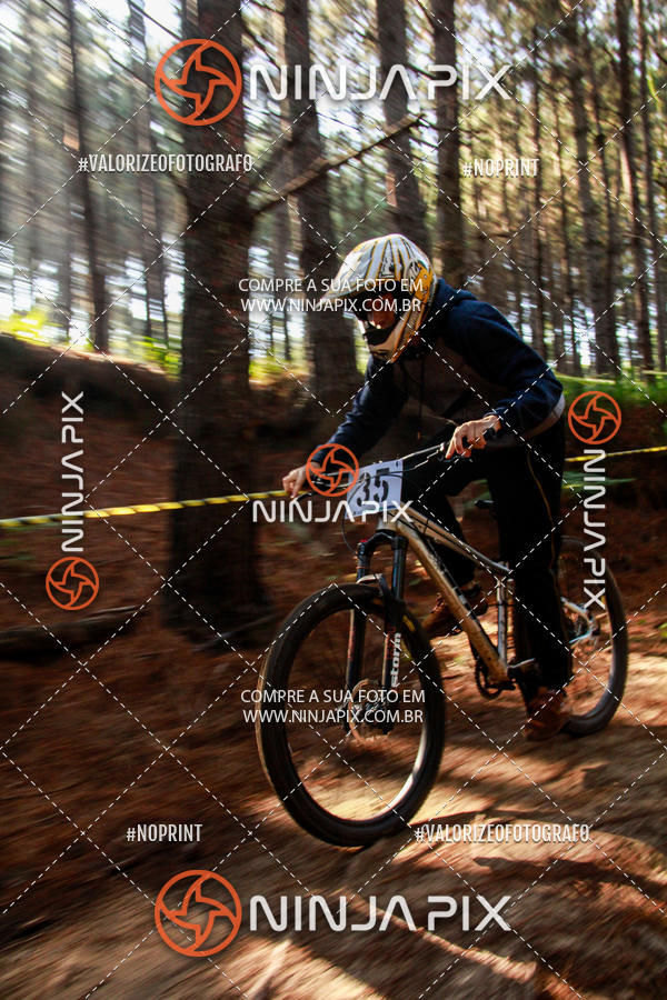 Compre suas fotos do eventoDownhill Pedreira no Fotop