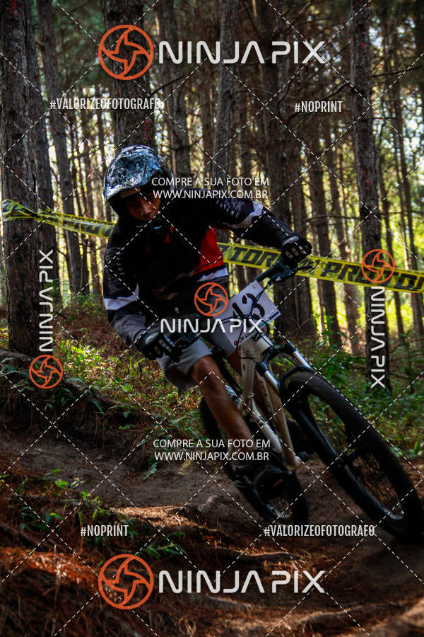 Compra tus fotos del eventoDownhill Pedreira En Fotop