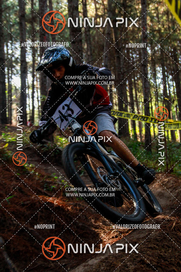 Compra tus fotos del eventoDownhill Pedreira En Fotop