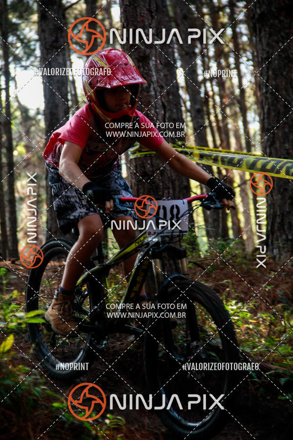 Compra tus fotos del eventoDownhill Pedreira En Fotop