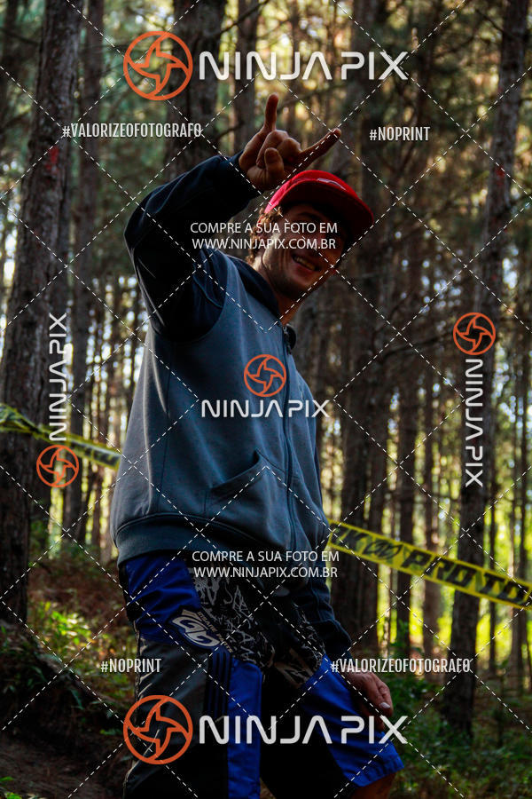 Compra tus fotos del eventoDownhill Pedreira En Fotop