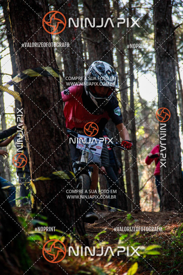 Achetez vos photos de l'vnementDownhill Pedreira sur Fotop