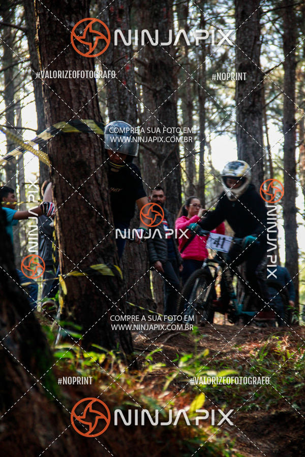 Achetez vos photos de l'vnementDownhill Pedreira sur Fotop