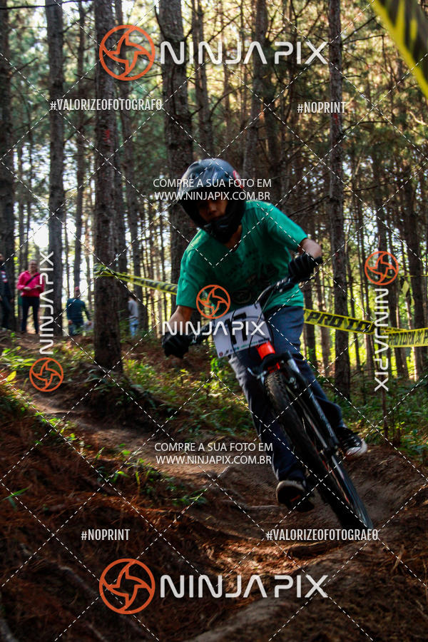 Compra tus fotos del eventoDownhill Pedreira En Fotop