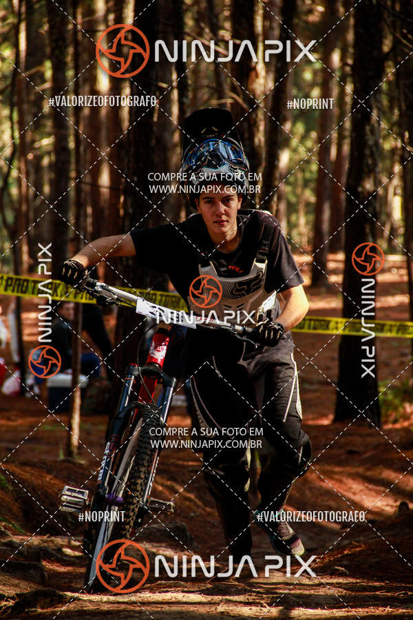 Compra tus fotos del eventoDownhill Pedreira En Fotop