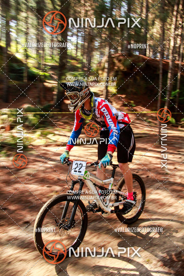 Compra tus fotos del eventoDownhill Pedreira En Fotop