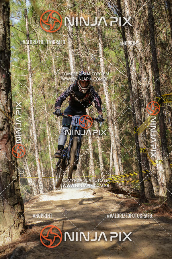 Achetez vos photos de l'vnementDownhill Pedreira sur Fotop