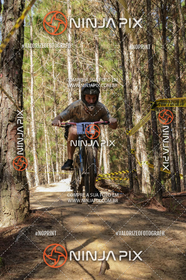 Achetez vos photos de l'vnementDownhill Pedreira sur Fotop