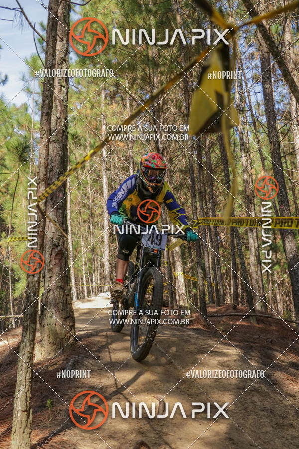 Achetez vos photos de l'vnementDownhill Pedreira sur Fotop