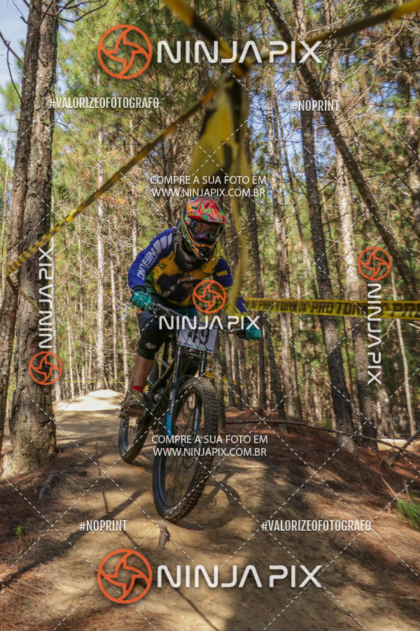 Achetez vos photos de l'vnementDownhill Pedreira sur Fotop