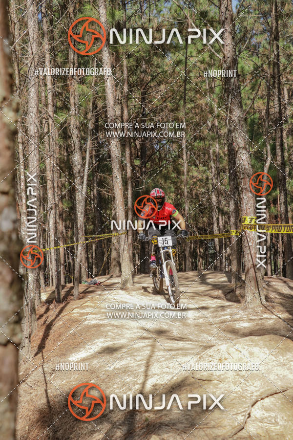 Achetez vos photos de l'vnementDownhill Pedreira sur Fotop