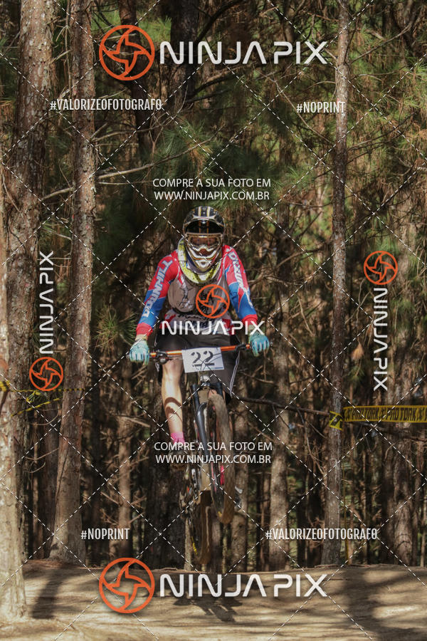 Achetez vos photos de l'vnementDownhill Pedreira sur Fotop