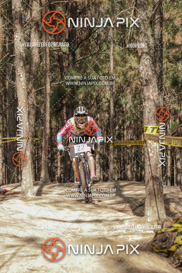 Achetez vos photos de l'vnementDownhill Pedreira sur Fotop