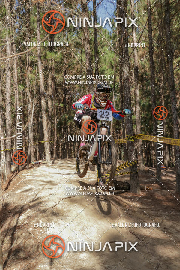 Achetez vos photos de l'vnementDownhill Pedreira sur Fotop