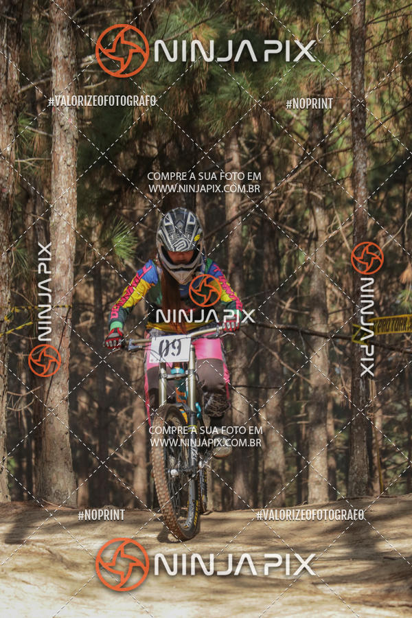 Achetez vos photos de l'vnementDownhill Pedreira sur Fotop