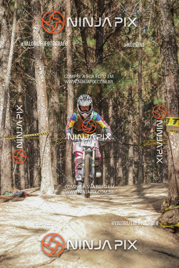 Achetez vos photos de l'vnementDownhill Pedreira sur Fotop